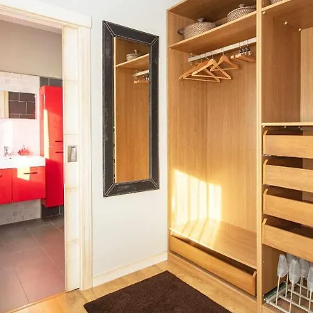 Ag Casa Bertoa Con Jardin Y Comedor Exterior X8 Queo de Abaixo